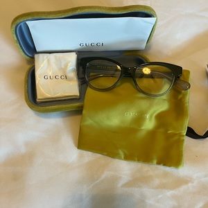 Women’s Gucci frames
